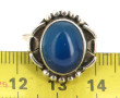 Bague en argent sertie d'un cabochon ble