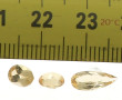 Lot de 3 citrines jaunes sur papier : un