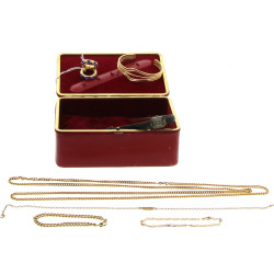 Lot de bijoux fantaisie anciens et moder