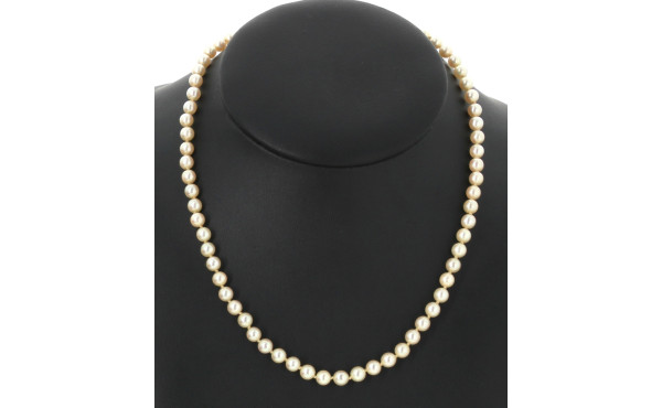 Collier shoker de perles de culture, fer