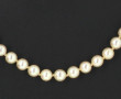 Collier shoker de perles de culture, fer