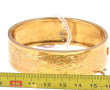 Bracelet jonc large ancien en or jaune 1