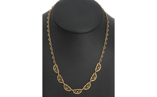 Collier style draperie en or jaune 18 ca