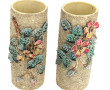 Paire de vases rouleaux en barbotine à d