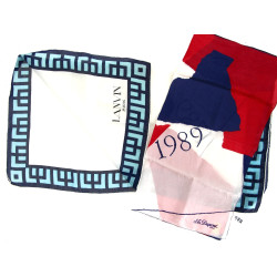 LANVIN Paris - Petit carré en soie blanc