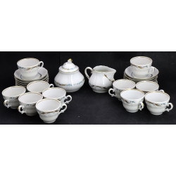 Service à café en porcelaine blanche et 