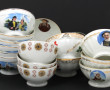 Lot de 18 bols anciens en porcelaine don