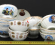 Lot de 18 bols anciens en porcelaine don