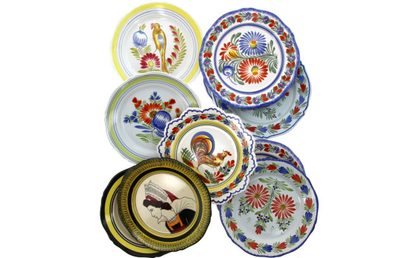 QUIMPER - Lot de 10 assiettes en faïence