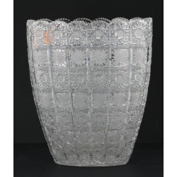 Vase en cristal taillé, H 24 x L 20,5 x 