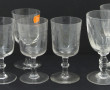Lot de verres anciens dépareillés
