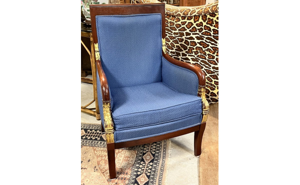 Fauteuil de style empire en placage d'ac