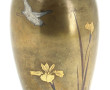 JAPON - Vase en bronze incrusté d'argent