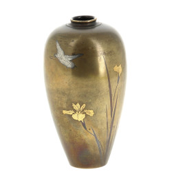 JAPON - Vase en bronze incrusté d'argent