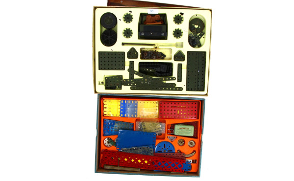 MECCANO - Boîte "Meccano Meccakit Armée 