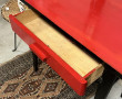 Petit bureau en bois peint en noir et en