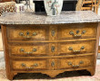 Commode dans le style du XVIIIème, en pl