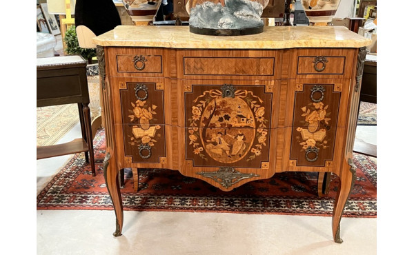 Commode dans le style Transition, en mar