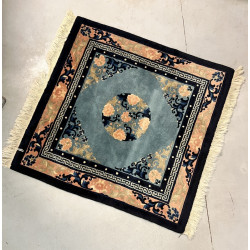 CHINE - Tapis en laine dans les tons ble
