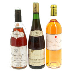 Lot de 3 bouteilles: - 1 B SAUTERNES Ch