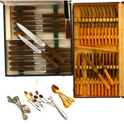 12 couteaux de table et 12 couteaux à en