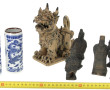 CHINE - Lot de bibelots modernes : chien