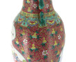 CHINE Xxème - Vase en porcelaine polychr