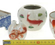 CHINE - Lot de petites porcelaines : 2 b