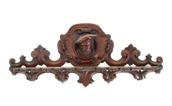 Grand porte-pipes en bois sculpté à déco