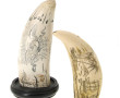Lot de 2 copies de Scrimshaw à décor sur