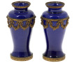 Paire de petits vases anciens en faïence