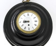 Pendule murale de forme gousset en tôle 
