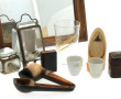 Lot comprenant 2 porte-montres dont un à