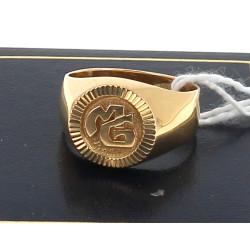 Chevalière en or jaune 18 carats, poinço