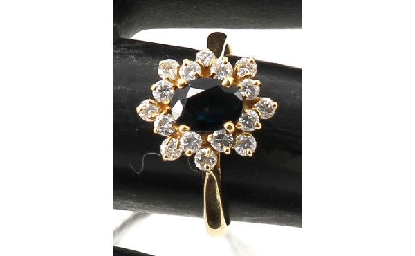 Bague en or jaune 18 carats, poinçon têt
