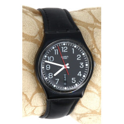 SWATCH - Montre noire bracelet cuir, en 