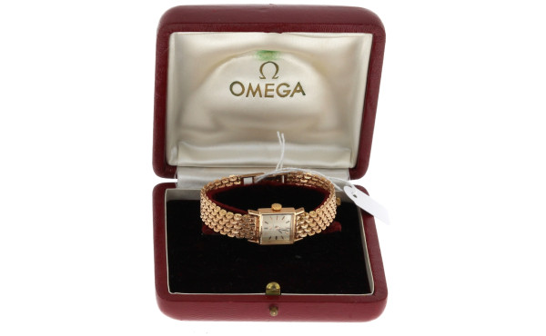 OMEGA - Montre bracelet de dame en or ja