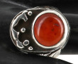 Bague en argent et cabochon couleur ambr