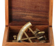 Thème MARINE - Sextant en coffret bois e