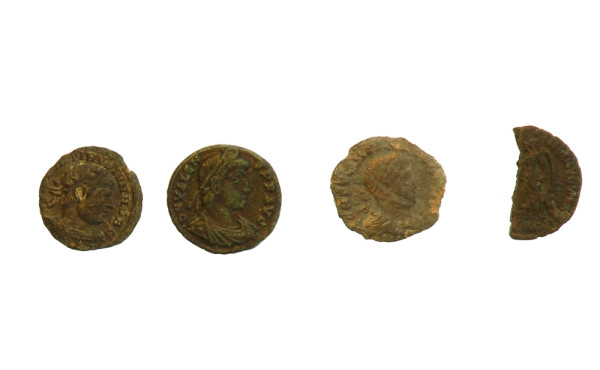 VALENS (364-378) - Ensemble de 4 nummus 