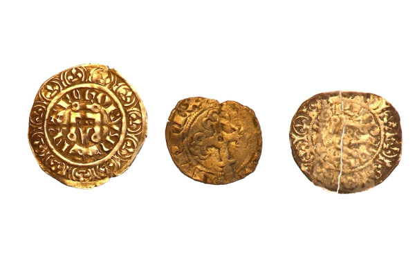 Lot de 3 monnaies: - CHARLES IV (1294-1