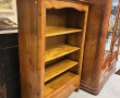 Bibliothèque ouverte en bois fruitier pa