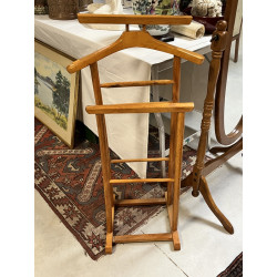 Valet de chambre en bois