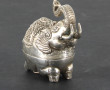 Boîte à bétel en argent en forme d'éléph