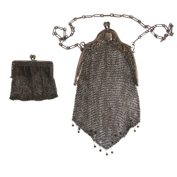 Aumônière et porte-monnaie en argent et 