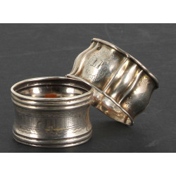 Deux anneaux de serviette en argent, poi