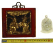 Pendentif en jade à décor d'un aigle, 8 