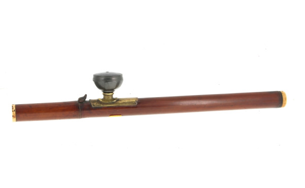 Pipe à opium en bambou et laiton gravé, 