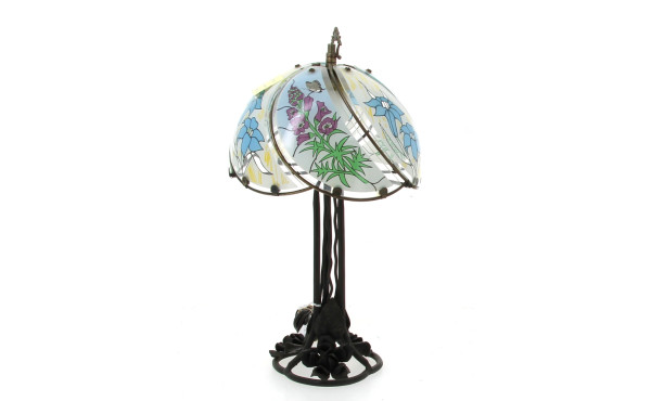 Pied de lampe en fer forgé à décor flora