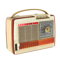 Radio portative des années 60 Radiola no